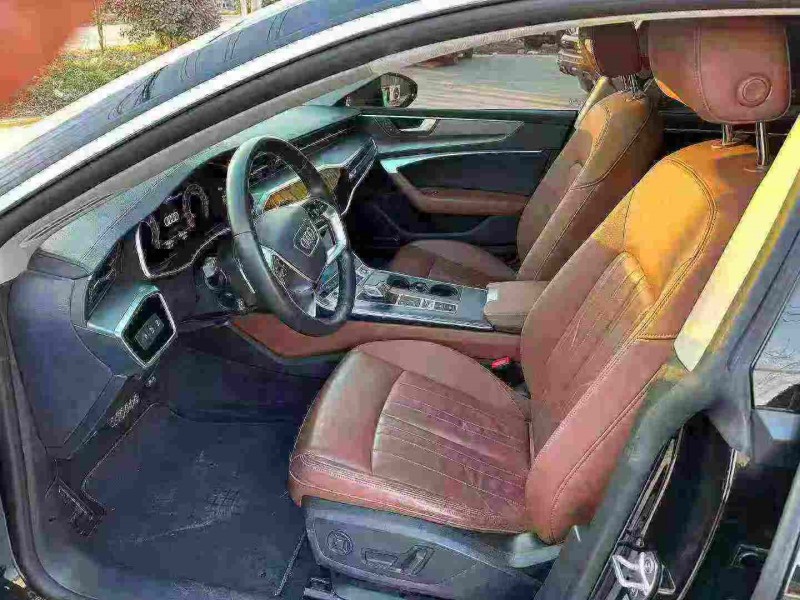 徐州21年奥迪A7L8