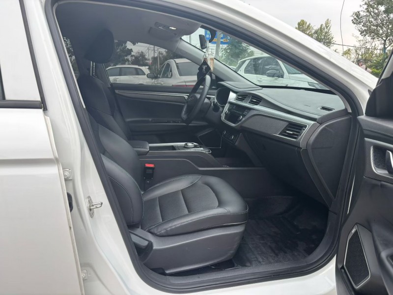 徐州24年吉利帝豪7