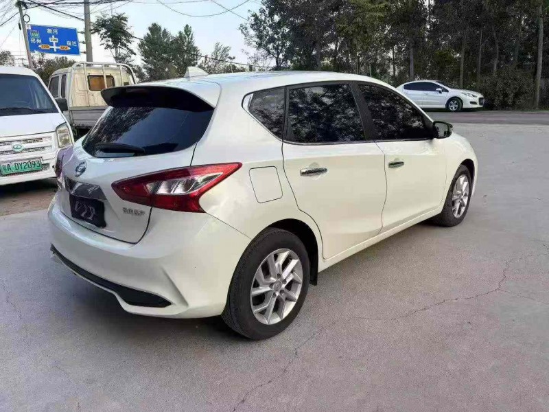 徐州23年日产骐达8