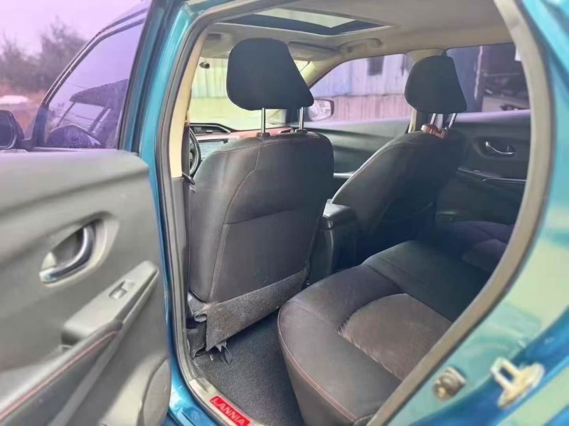 菏泽16年日产蓝鸟4