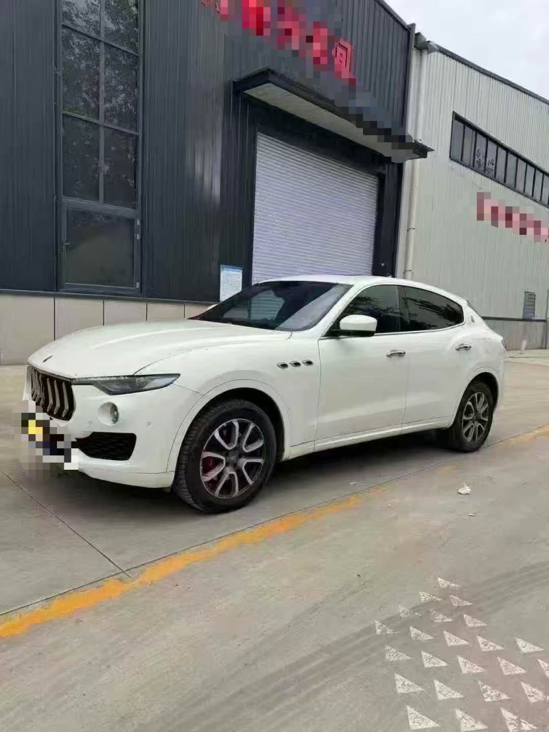 菏泽17年玛莎拉蒂Levante3