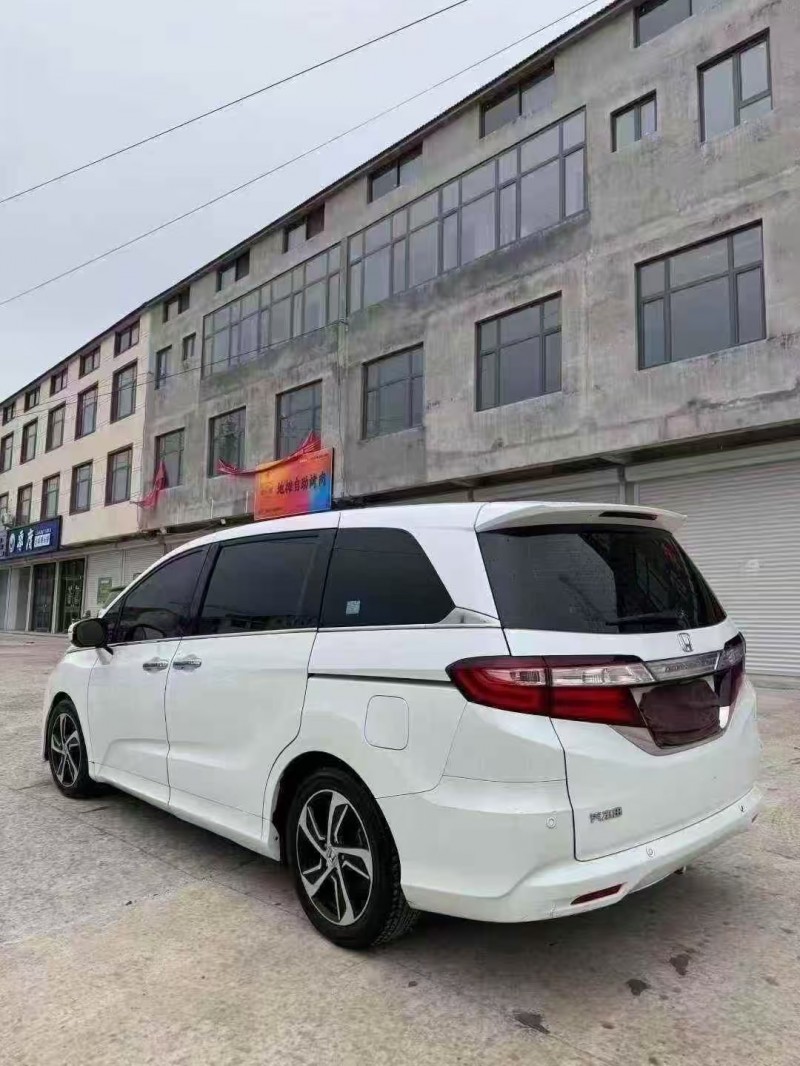 菏泽17年本田奥德赛8