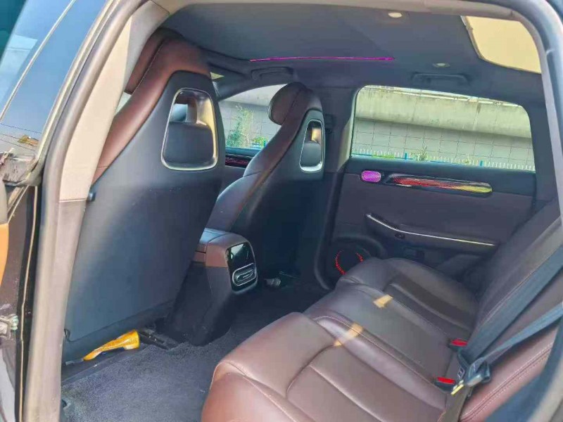 襄阳24年零跑汽车C017