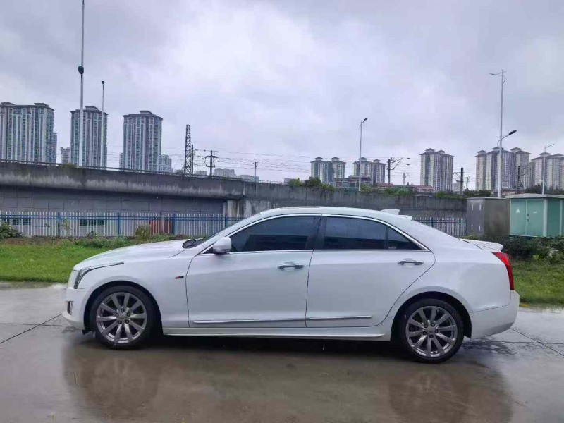 襄阳16年凯迪拉克ATS-L8