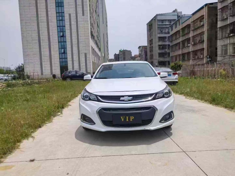 襄阳18年雪佛兰迈锐宝1