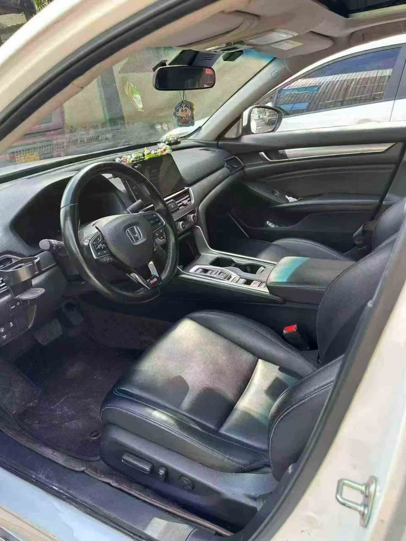 珠海22年本田雅阁3