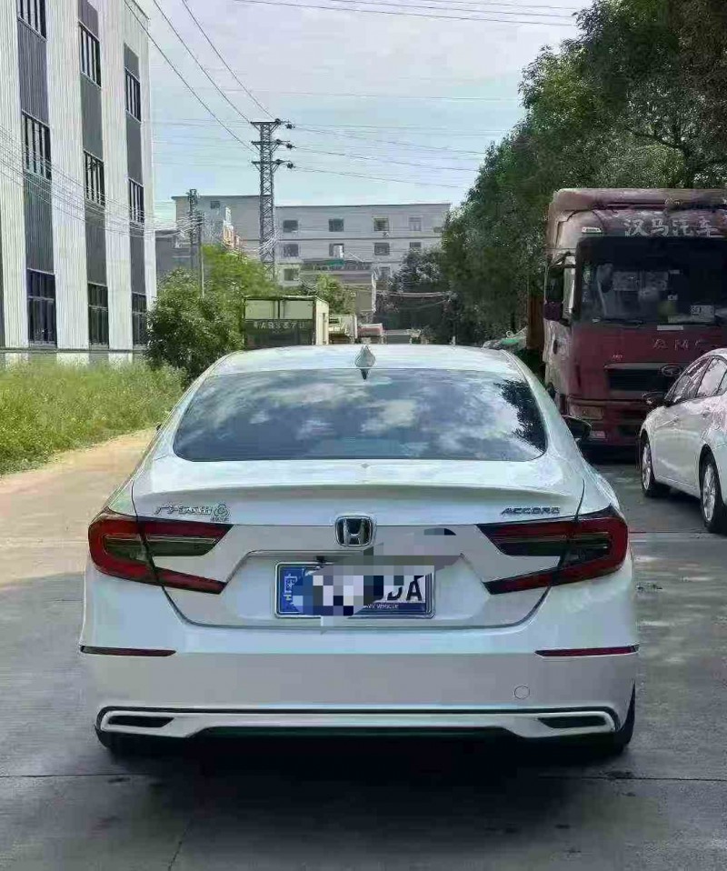珠海22年本田雅阁4
