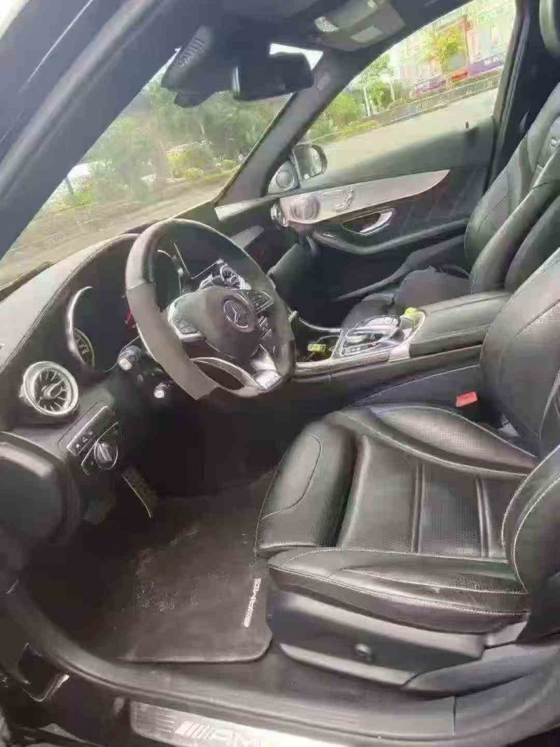 厦门18年奔驰AMG5