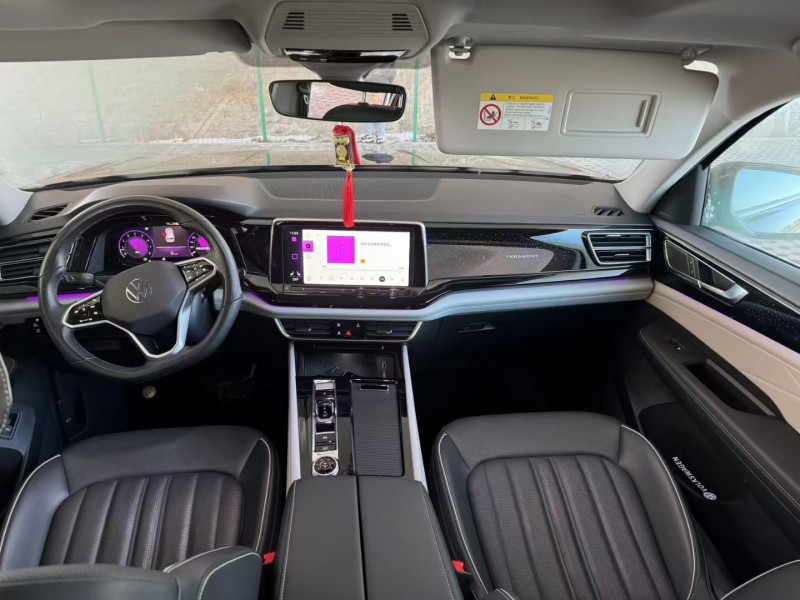 松原23年大众途昂4