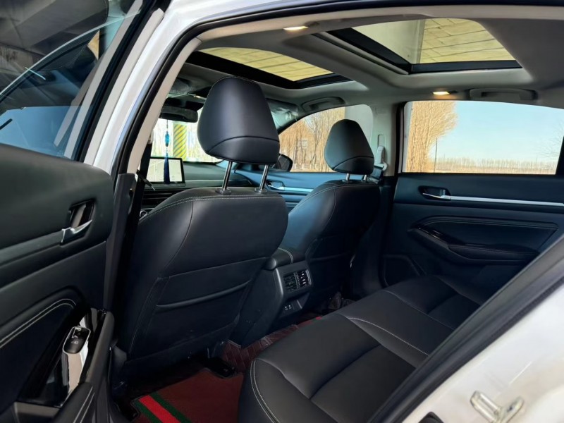 松原24年日产天籁3