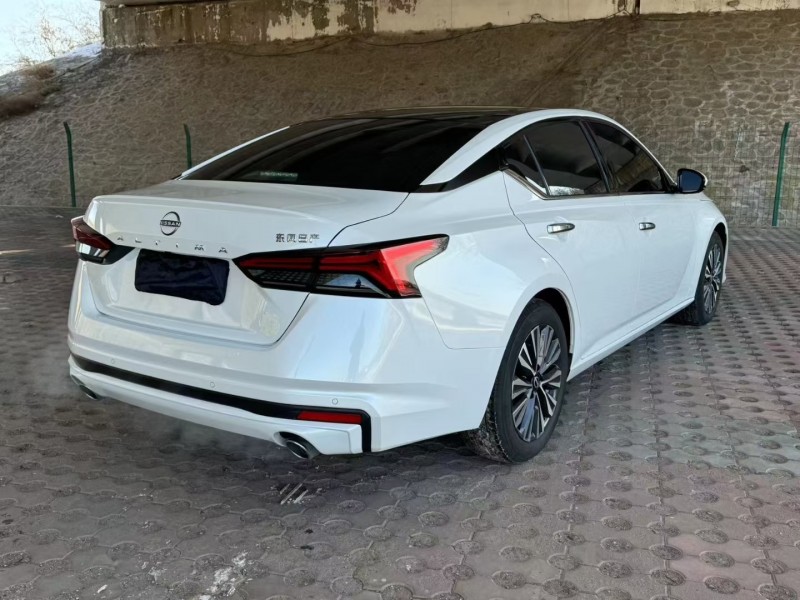 松原24年日产天籁6