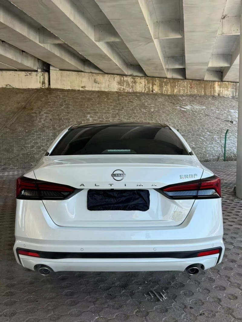 松原24年日产天籁8