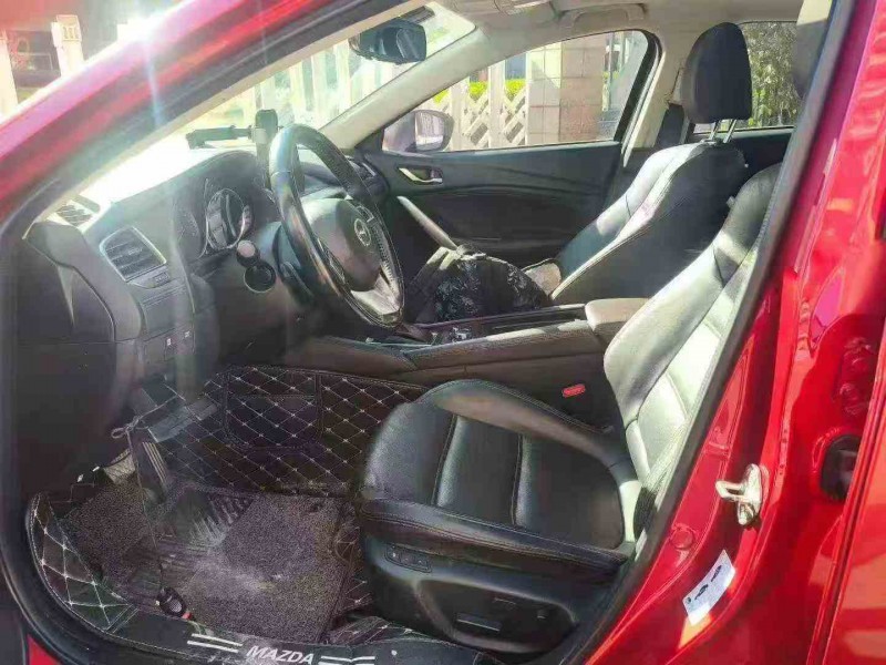 玉溪17年马自达阿特兹4