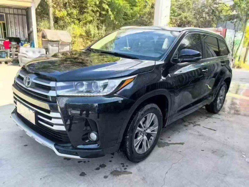 临沧18年丰田汉兰达2