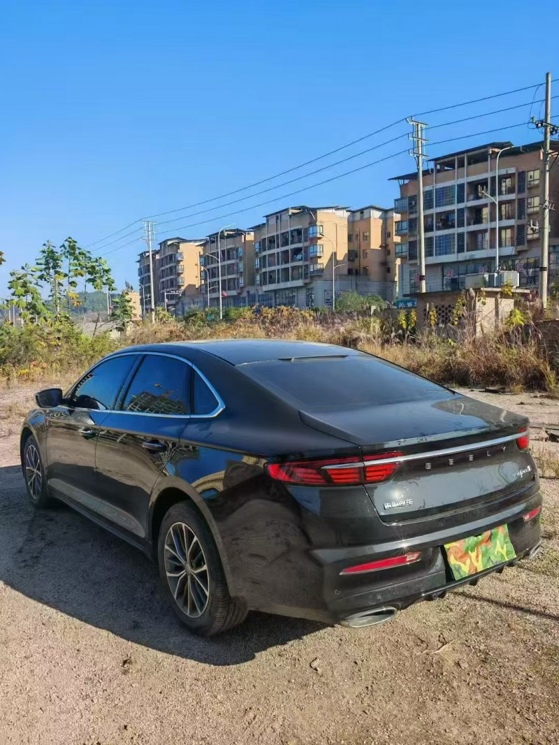 重庆25年吉利星瑞8