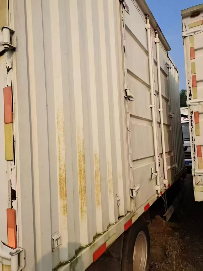 重庆24年解放解放T808