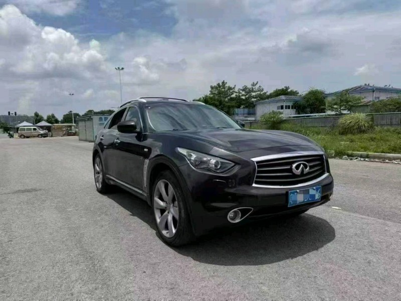 柳州14年英菲尼迪Q702