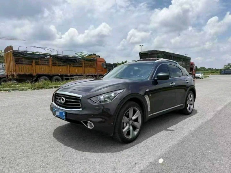 柳州14年英菲尼迪Q703