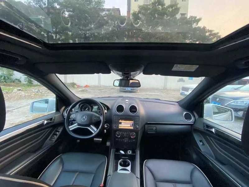 深圳12年奔驰ML5