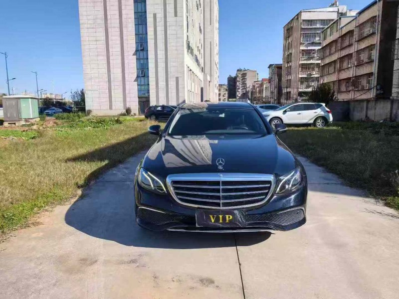 襄阳17年奔驰EQS1