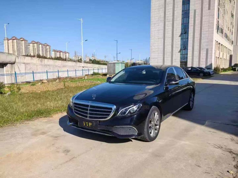 襄阳17年奔驰EQS2