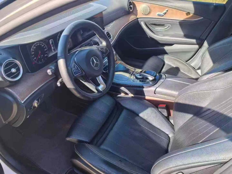 襄阳17年奔驰EQS5