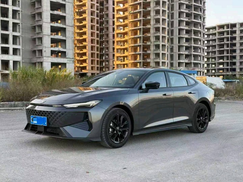 南宁25年长安汽车UNI3