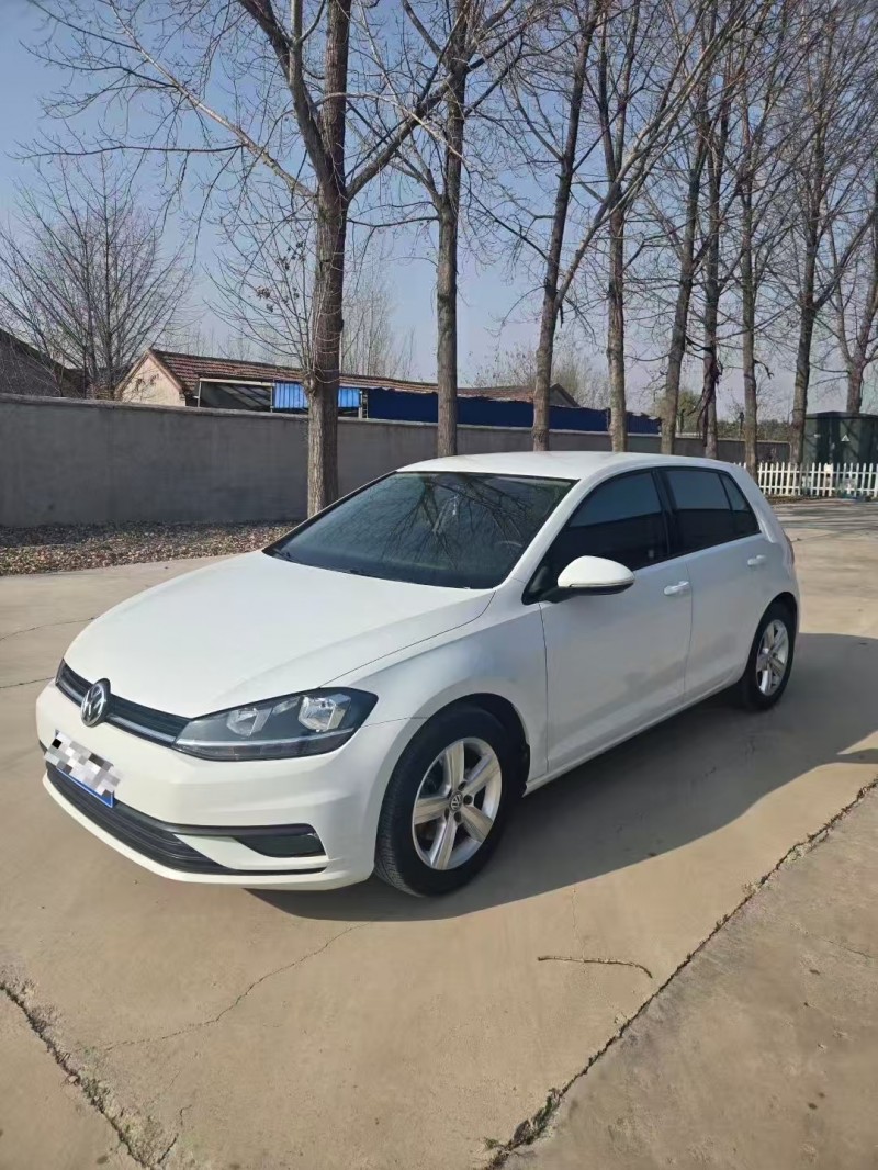 济南19年大众高尔夫2