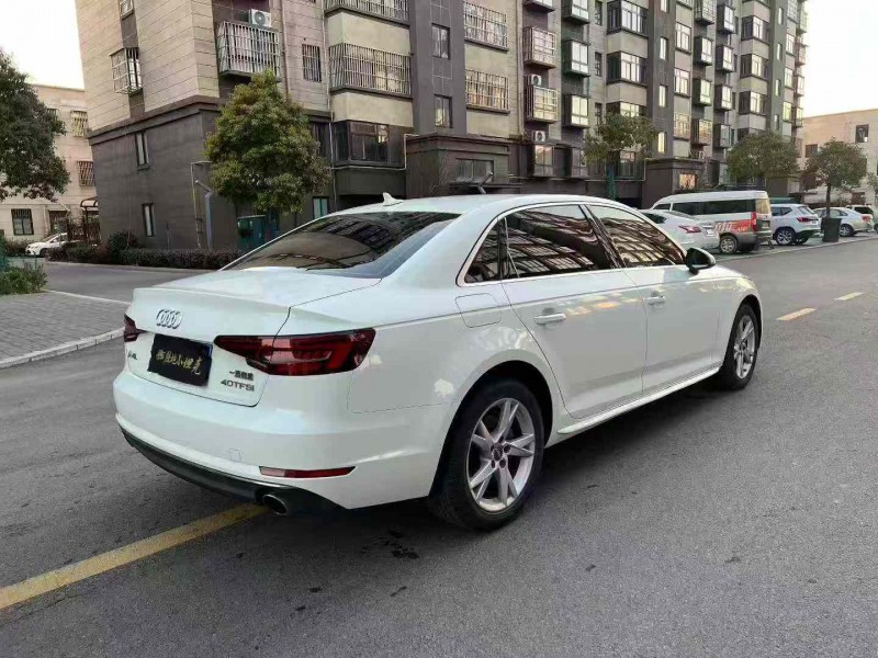 徐州18年奥迪A4L7