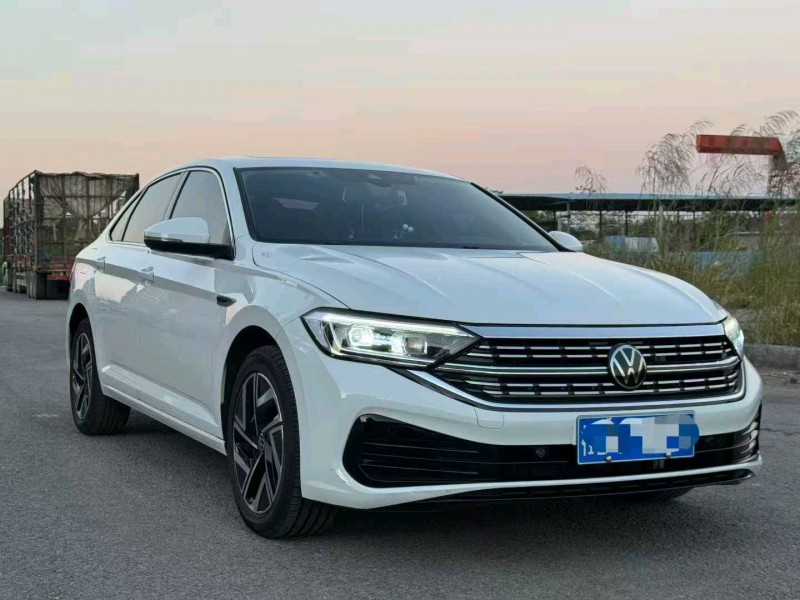 南宁24年大众速腾3