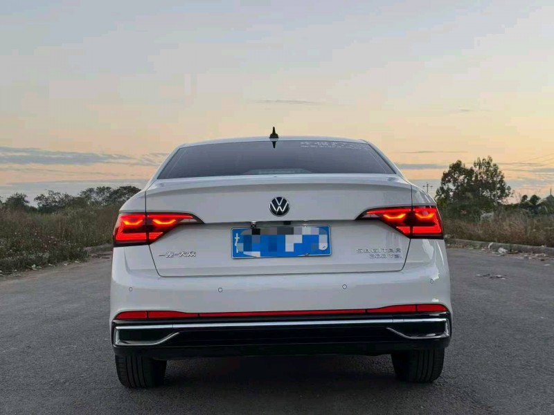 南宁24年大众速腾5