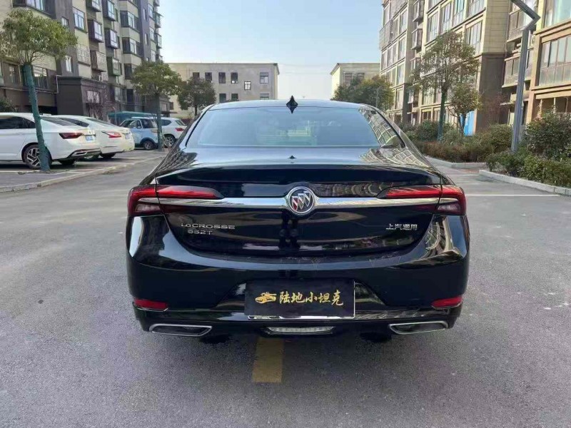 徐州20年别克君越9