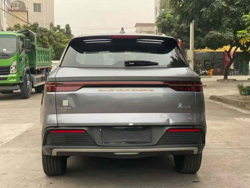 中山23年比亚迪宋9