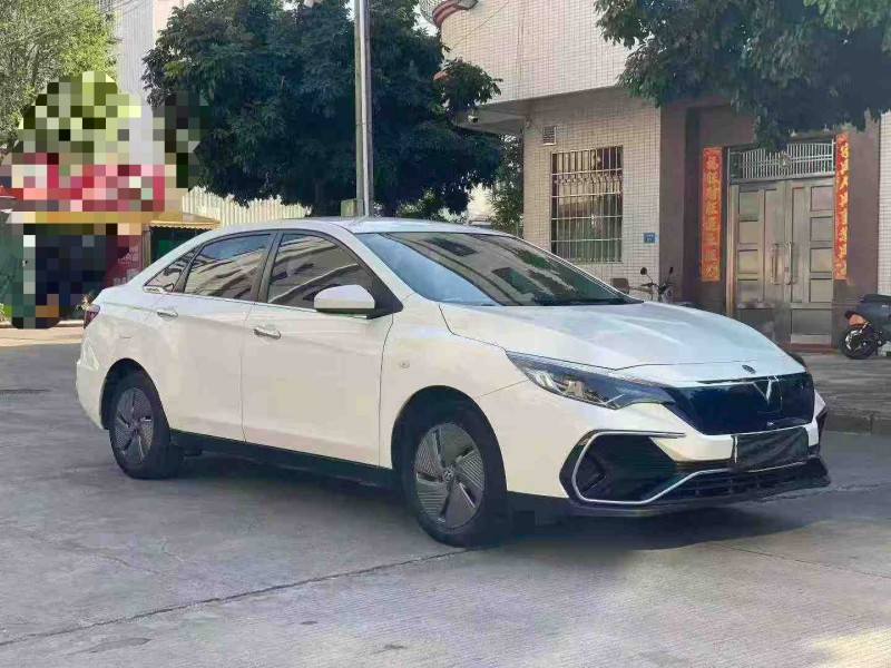 中山23年启辰D602