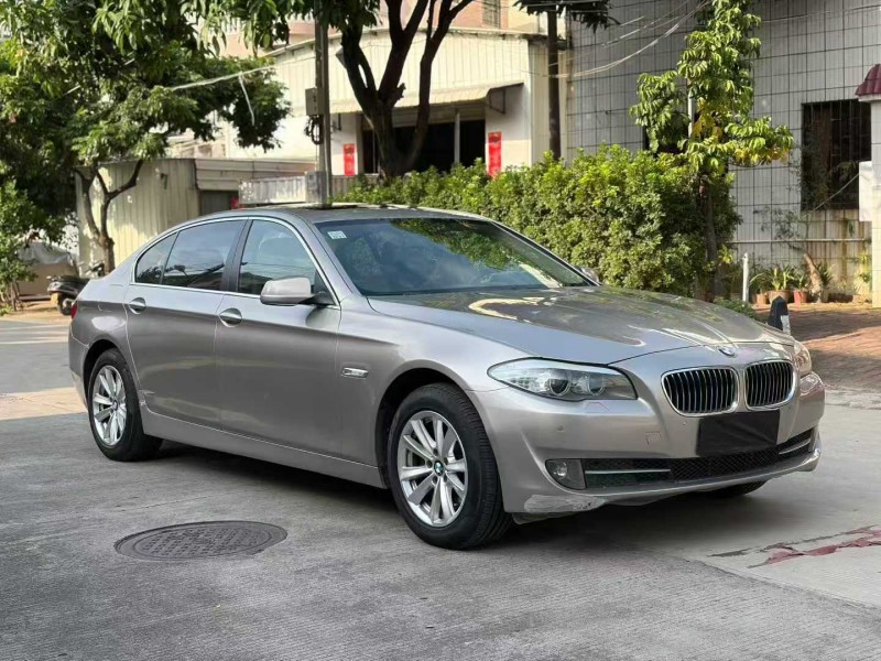 中山13年宝马5系2