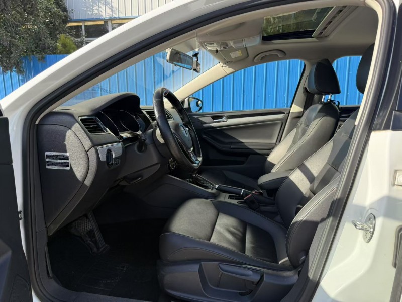 焦作16年大众速腾4