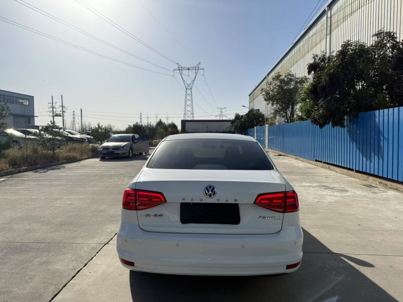 焦作16年大众速腾6