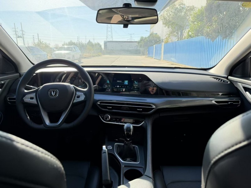 焦作21年长安汽车逸动5