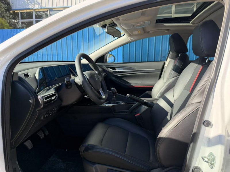 焦作21年长安汽车逸动6