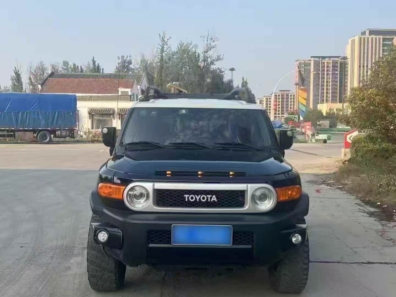 菏泽20年丰田FJ1