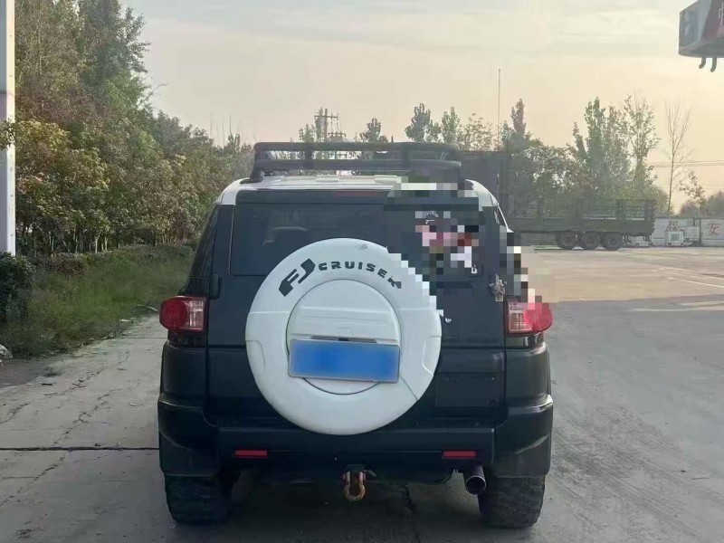 菏泽20年丰田FJ9