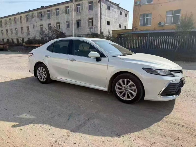 菏泽22年丰田凯美瑞3