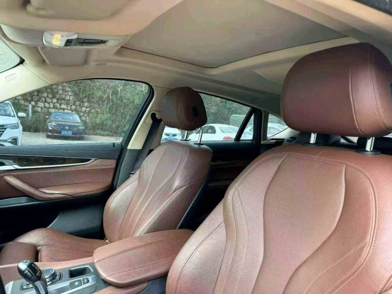 玉溪16年宝马X68