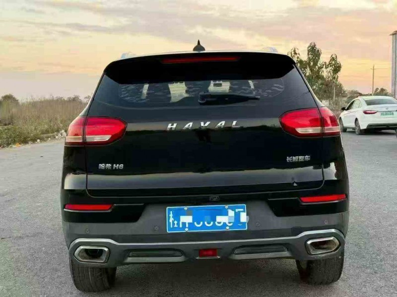 防城港18年哈弗H67