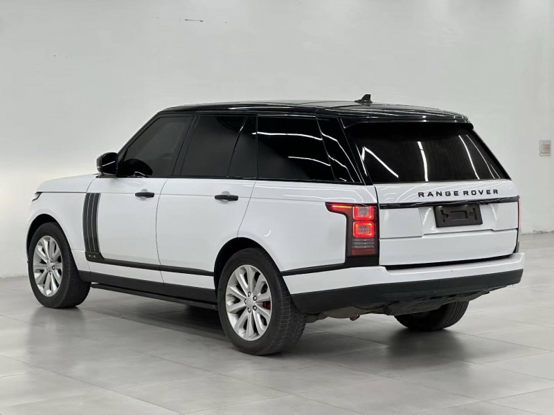 唐山17年路虎揽胜行政8