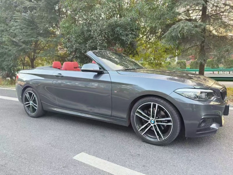 重庆21年宝马2系2