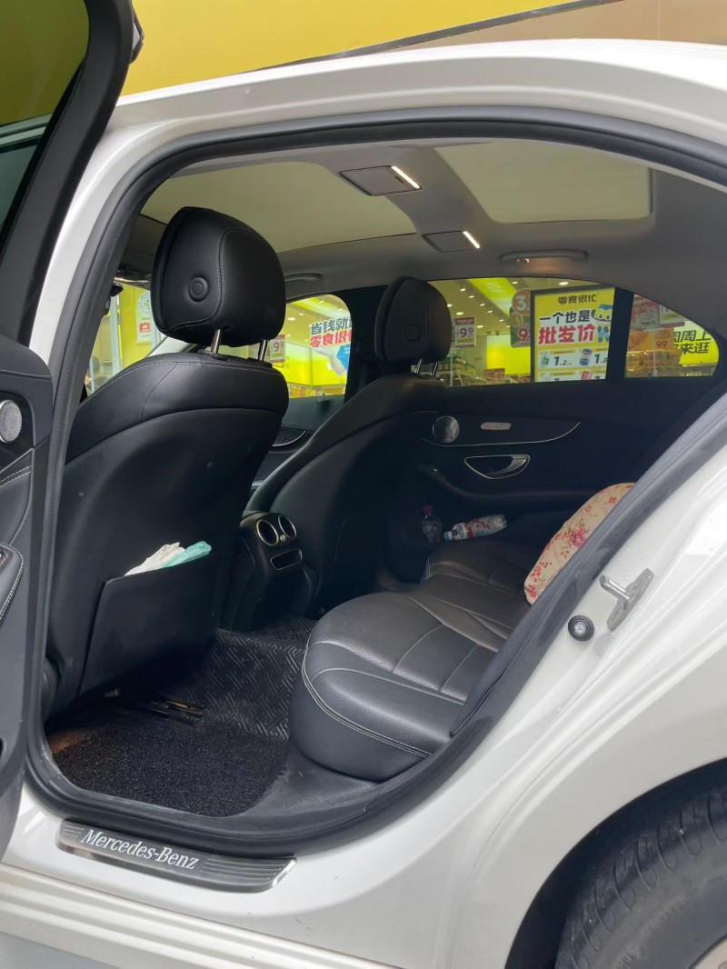 贵阳19年奔驰C7