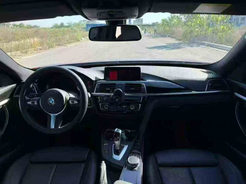 桂林21年宝马3系6