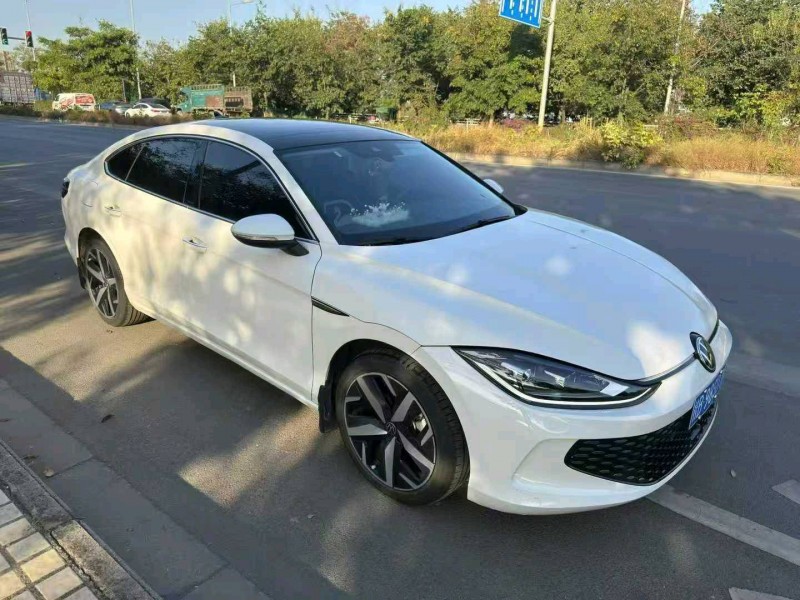 南宁22年大众凌渡4