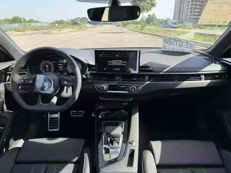 贵港25年奥迪A4L4
